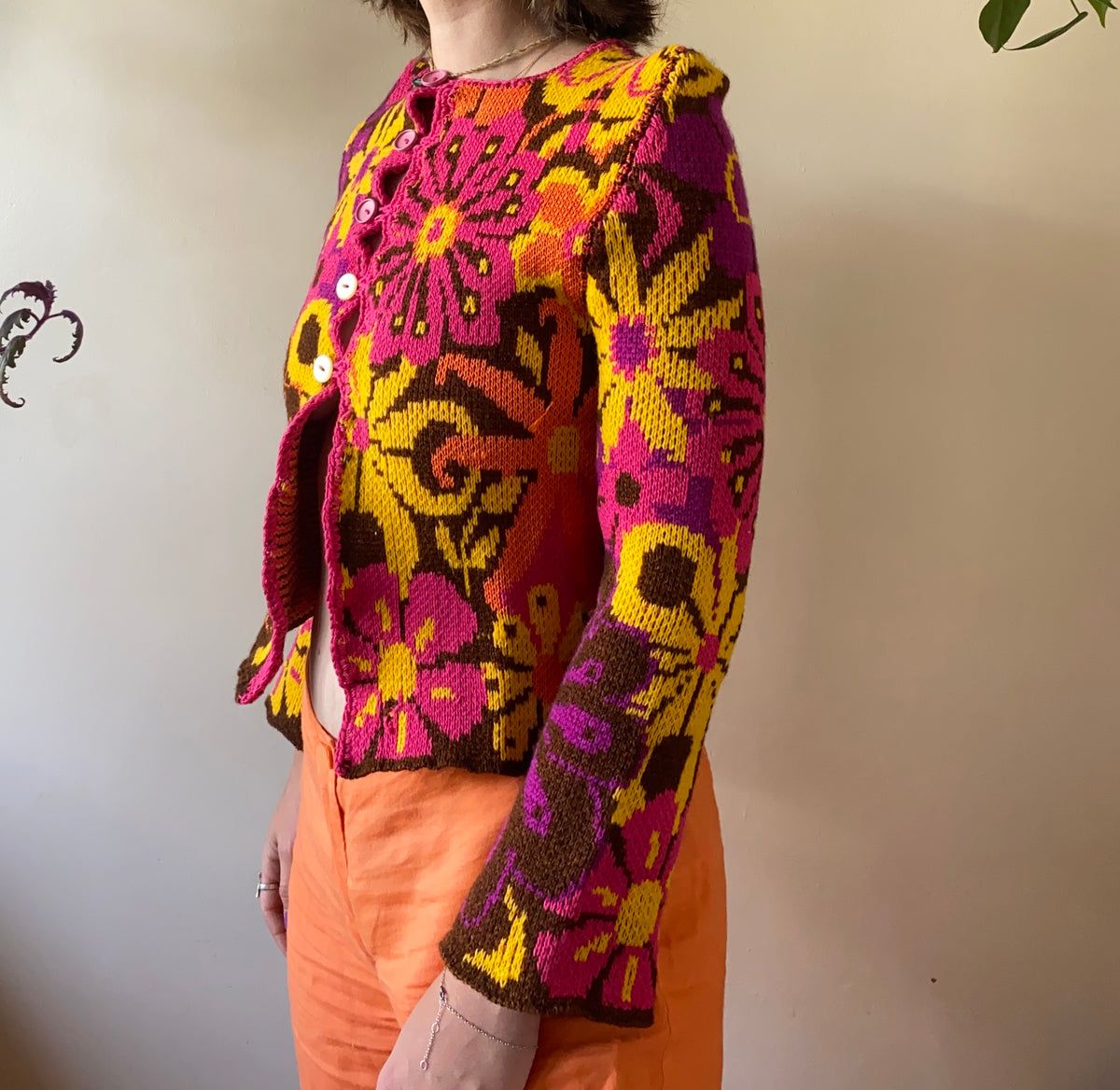 Flower power cardi